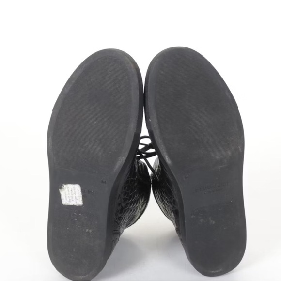 DSQUARED2 Black Croc-Embossed High-Top Sneakers. Italian leather. EU 38 - Picture 6 of 8